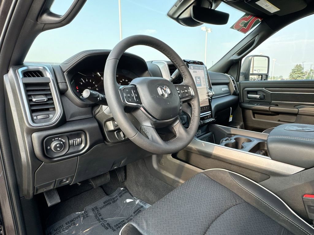 2025 Ram 2500 Laramie photo 9