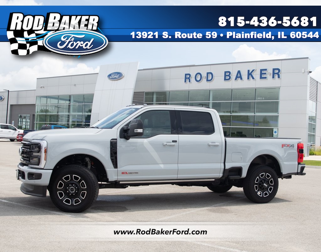 2025 Ford F-250 Super Duty Platinum's photo
