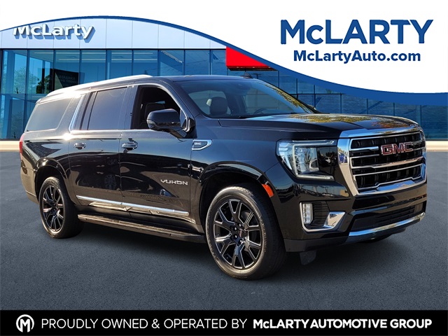 2023 GMC Yukon XL SLT's photo