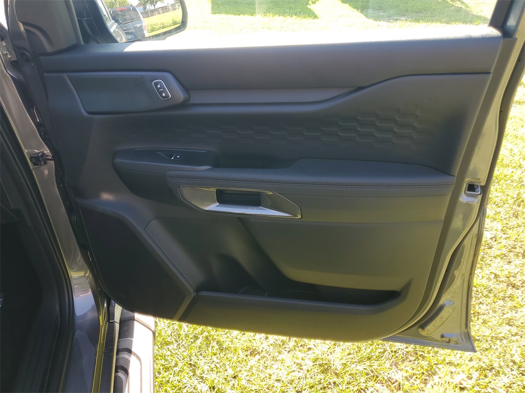 2025 Ford Ranger XLT photo 29