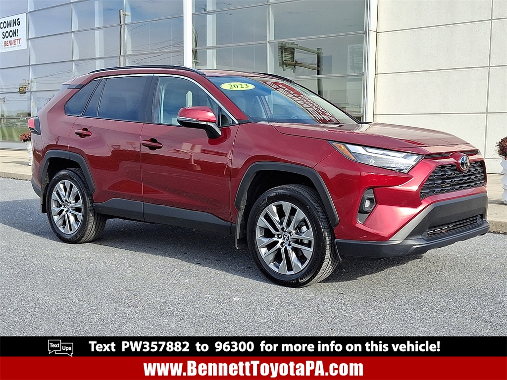 2023 Toyota RAV4 XLE Premium's photo