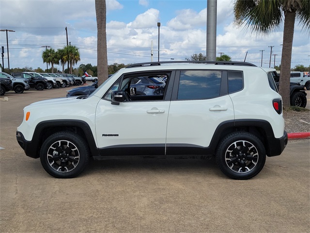 2023 Jeep Renegade Upland photo 2