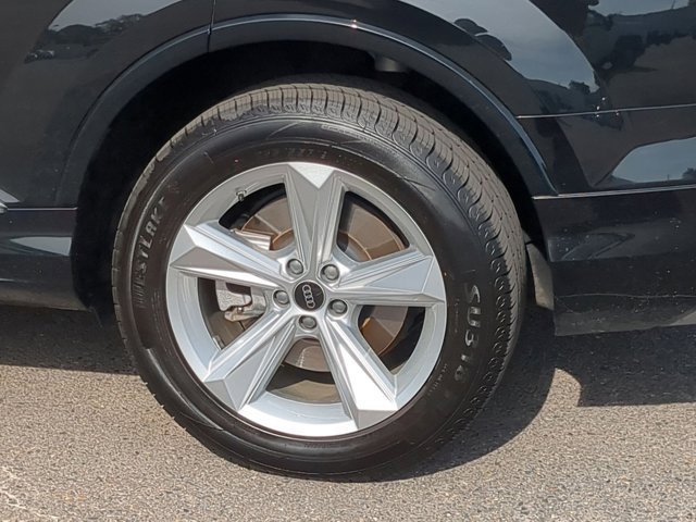 2024 Audi Q7 45 Premium Plus photo 20