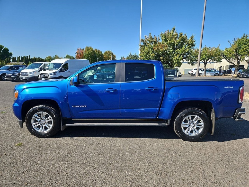 2020 Gmc Canyon SLE photo 2