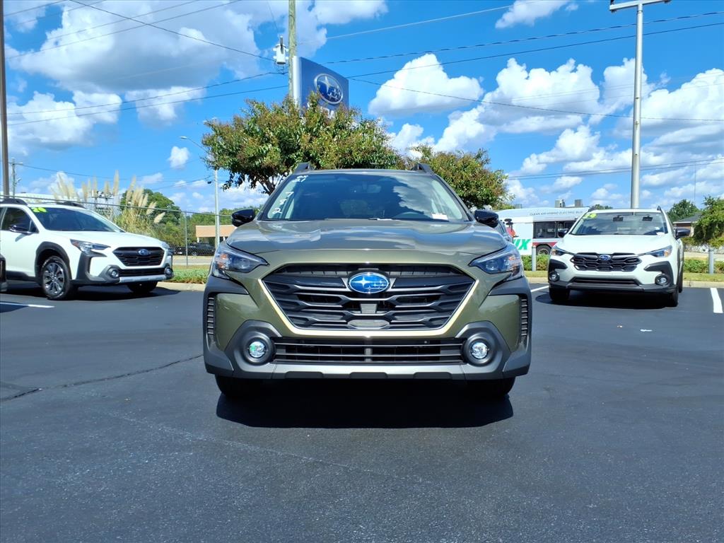 2025 Subaru Outback Onyx Edition photo 2