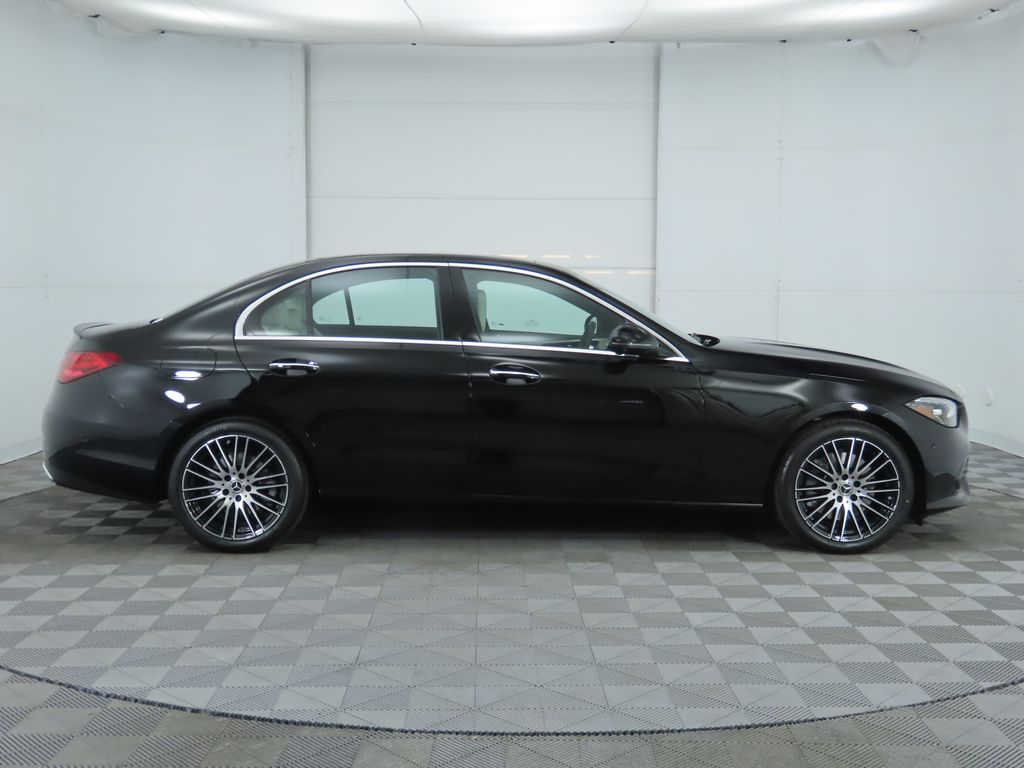 2025 Mercedes Benz C 300 photo 4