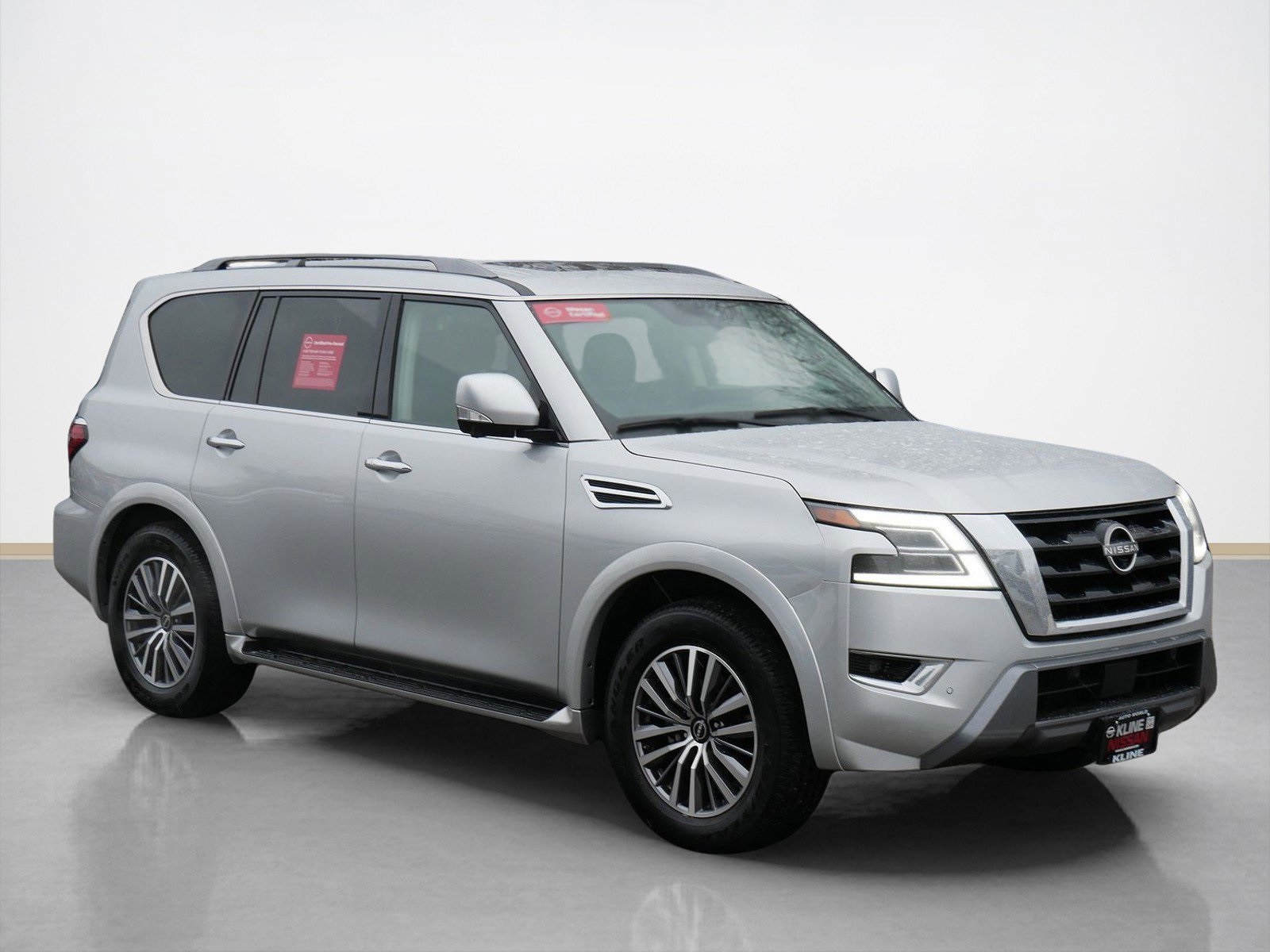 2023 Nissan Armada SL's photo