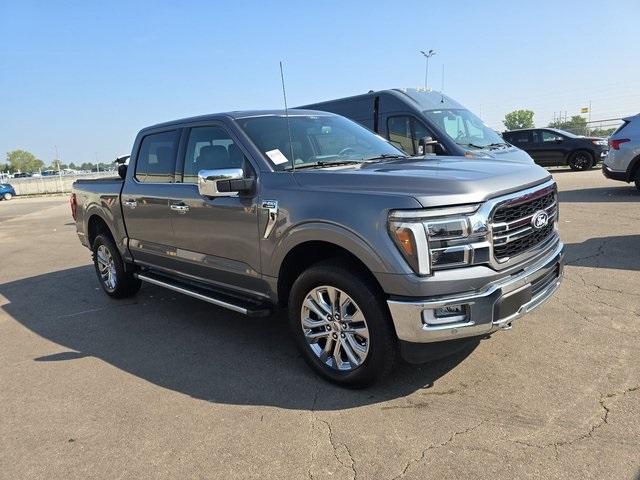 2024 Ford F-150 Lariat photo 2
