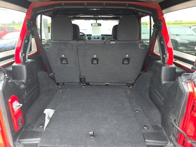 2021 Jeep Wrangler Unlimited Sport Altitude photo 9