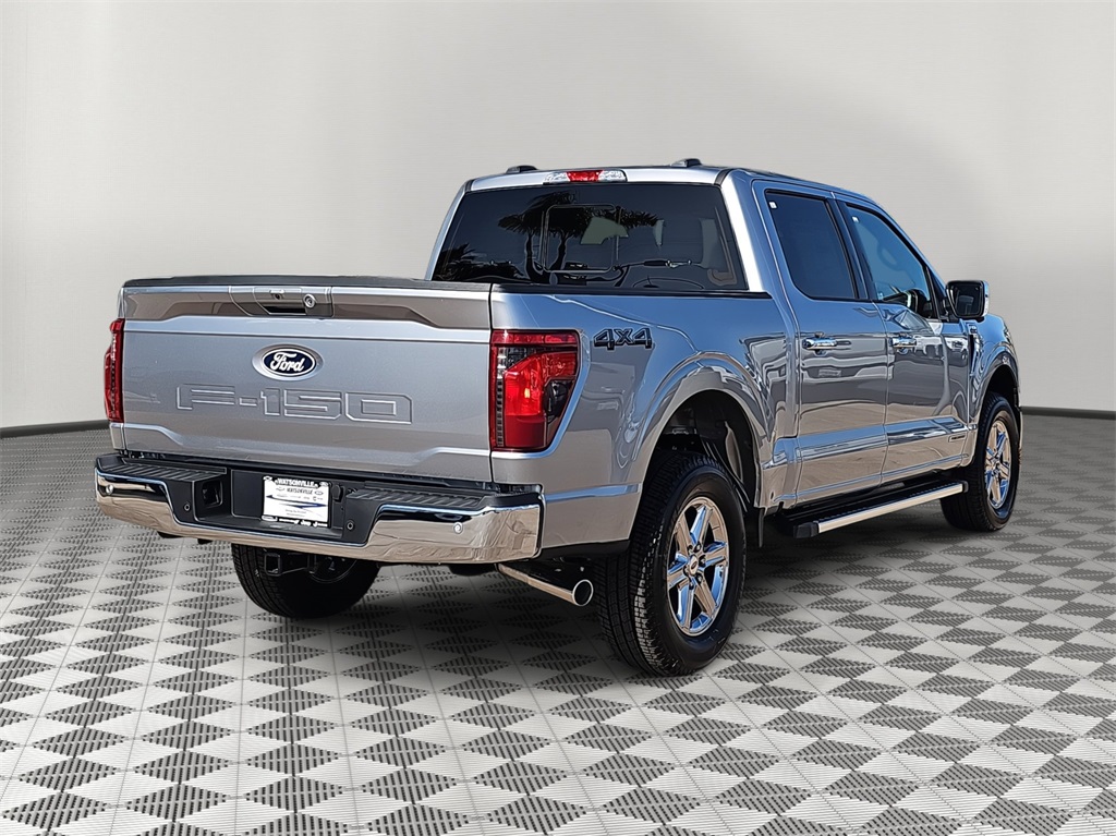 2025 Ford F-150 XLT photo 3