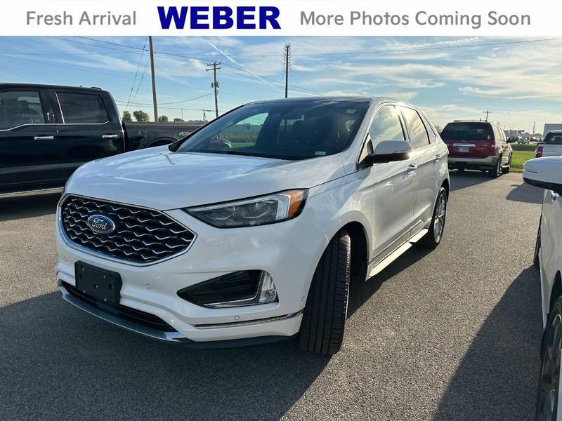 2020 Ford Edge Titanium