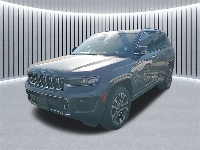 2022 Jeep Grand Cherokee Overland photo 9