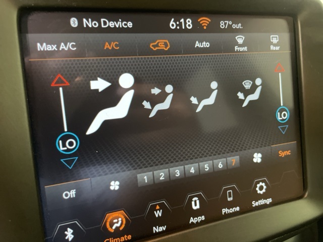 2023 Jeep Renegade Trailhawk photo 28