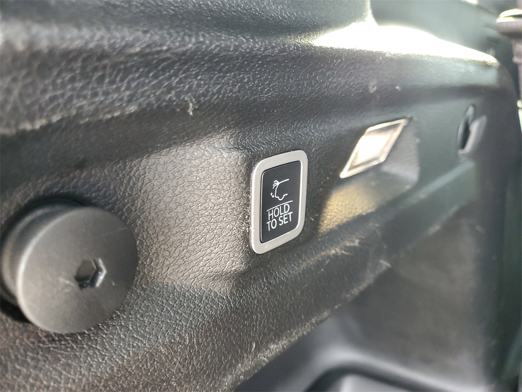 2022 Jeep Grand Cherokee Altitude photo 10