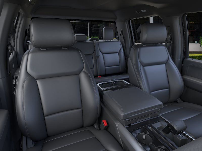 2025 Ford F-150 XLT photo 9