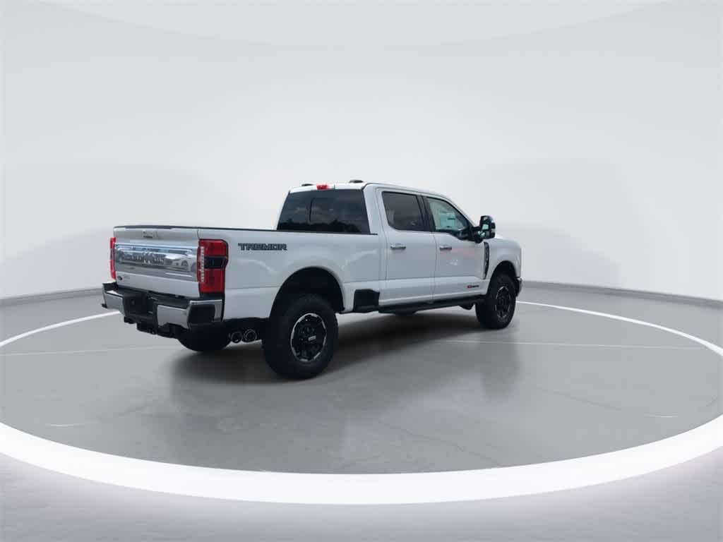 2025 Ford F-350 King Ranch photo 8