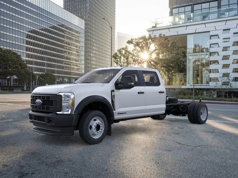 2025 Ford F-450 XL photo 2