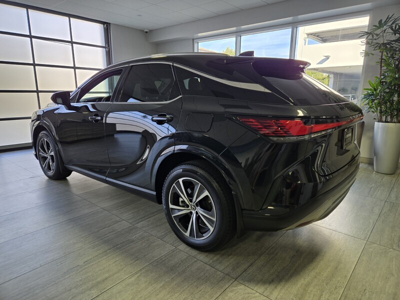 2023 Lexus RX 350h AWD photo 3