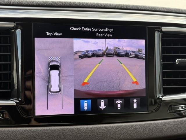 2018 Chrysler Pacifica Touring Plus photo 34