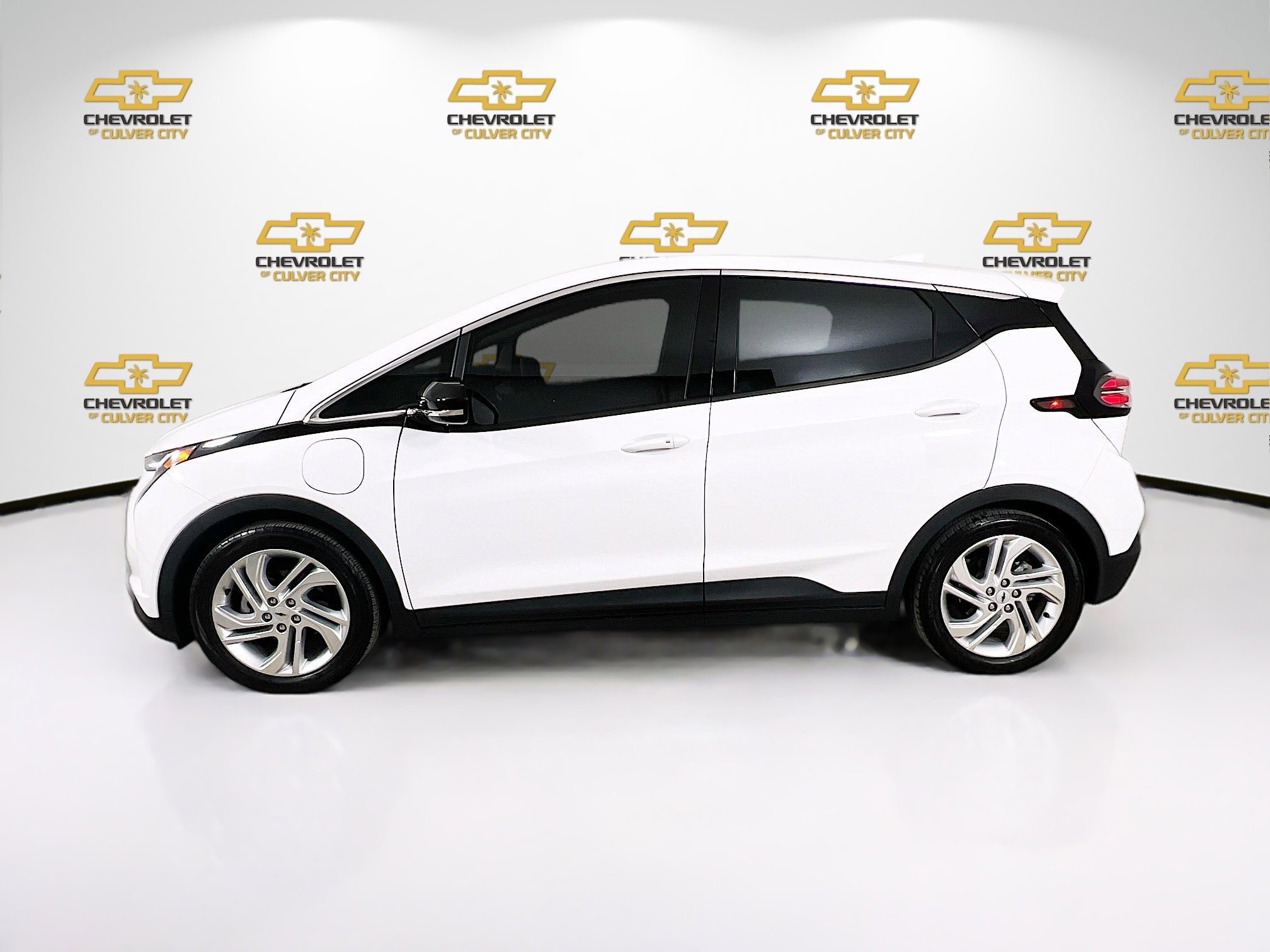 2022 Chevrolet Bolt EV 1LT photo 4