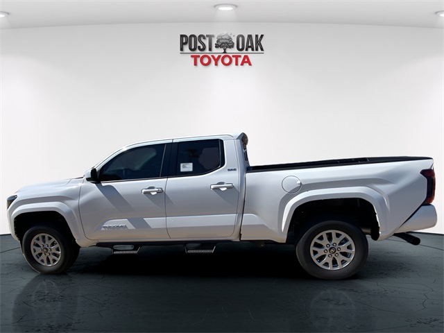 2025 Toyota Tacoma SR5 4x4 Double Cab photo 4