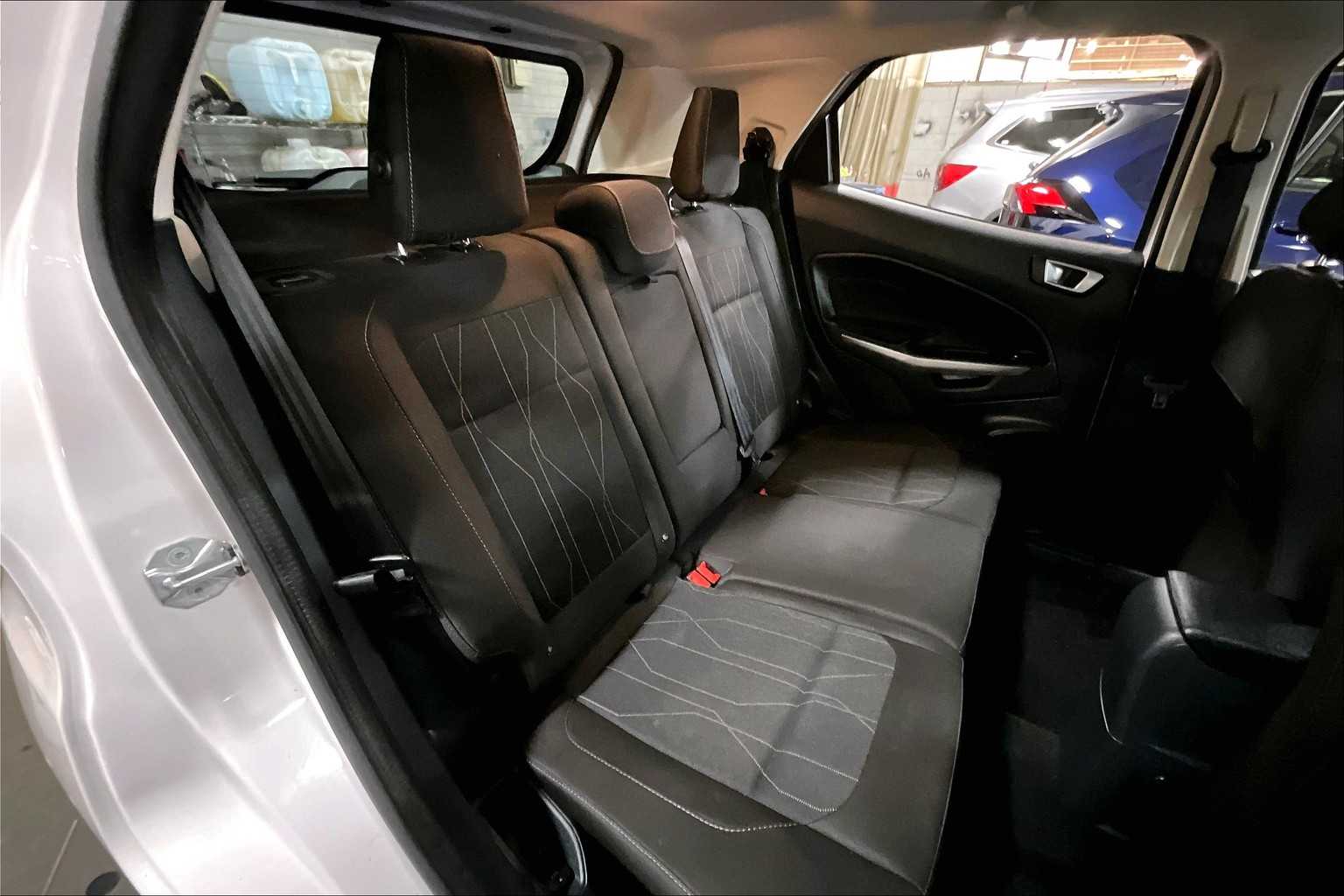 2019 Ford EcoSport SE photo 18