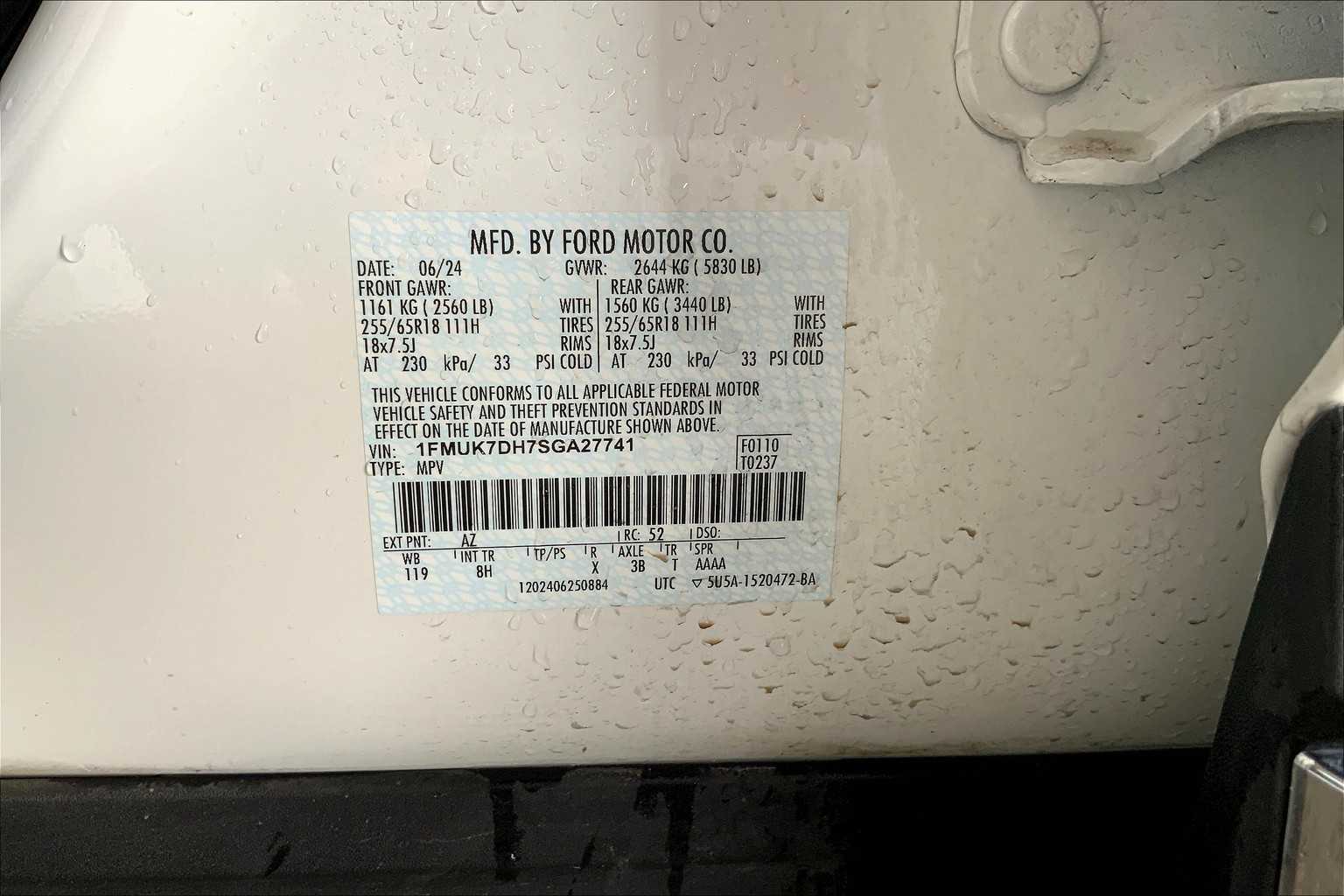2025 Ford Explorer photo 29