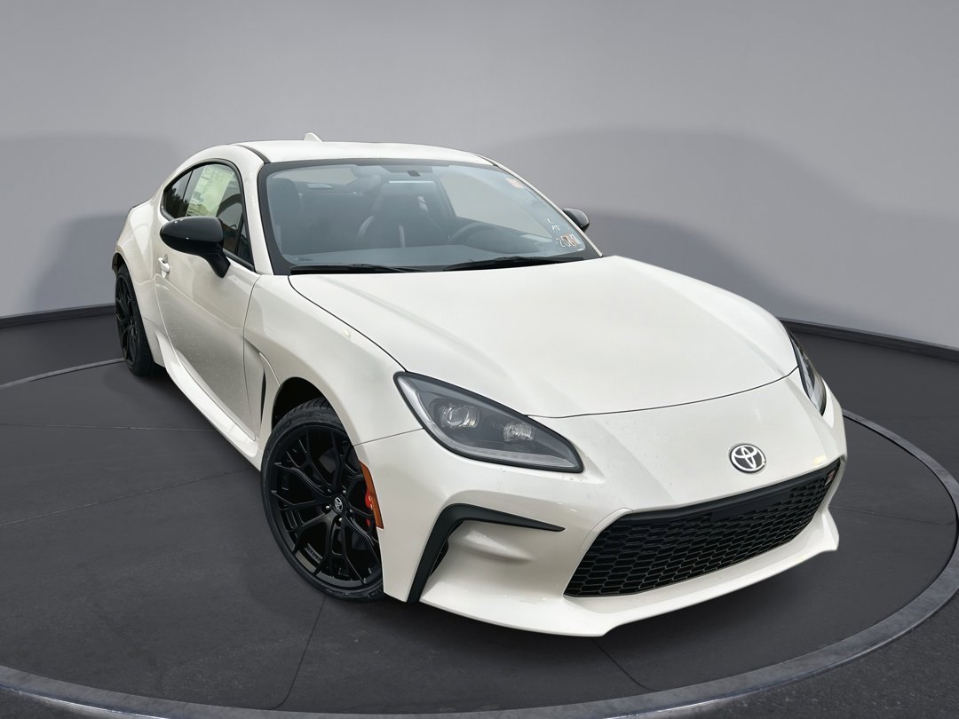 2025 Toyota GR86 Premium's photo