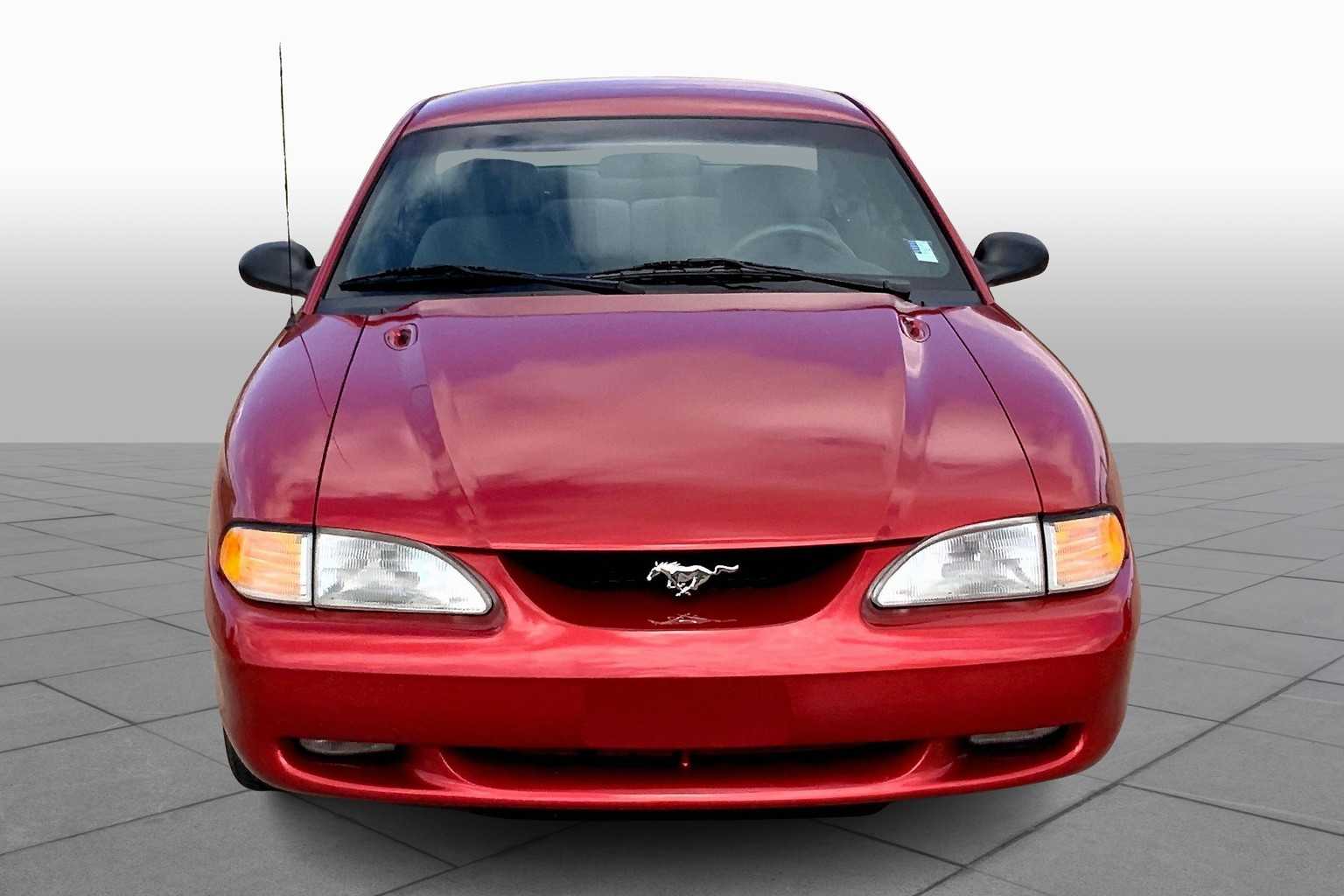 1996 Ford Mustang GT photo 3
