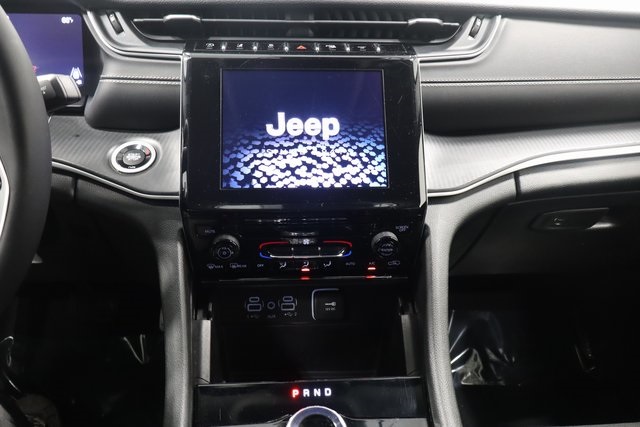 2023 Jeep Grand Cherokee Laredo photo 19