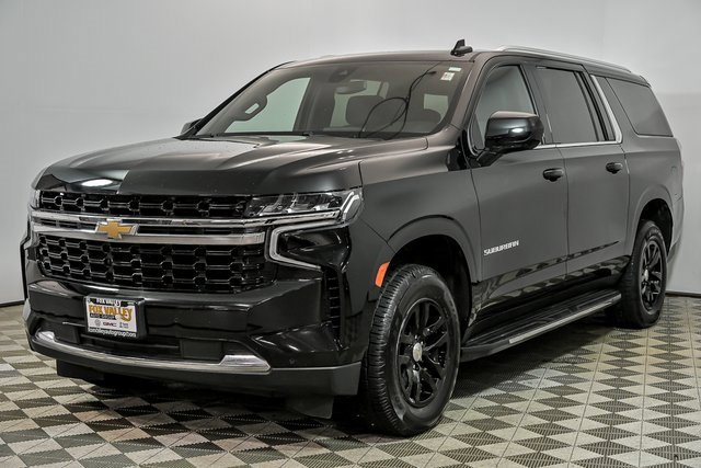 2021 Chevrolet Suburban LS photo 5