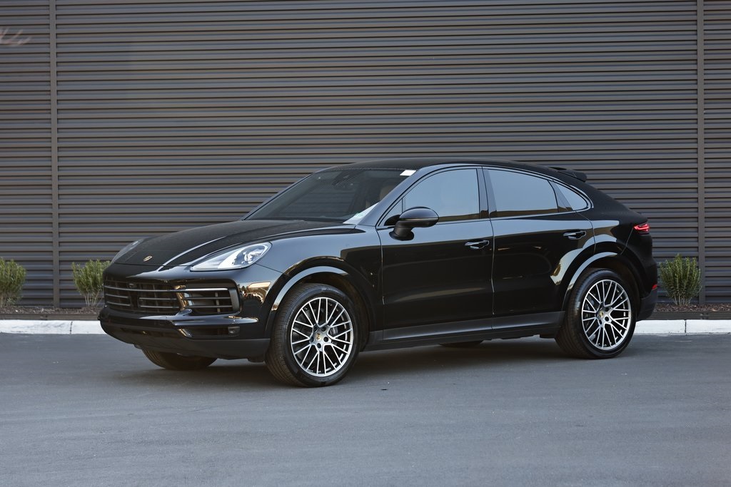 2023 Porsche Cayenne Coup Platinum Edition's photo