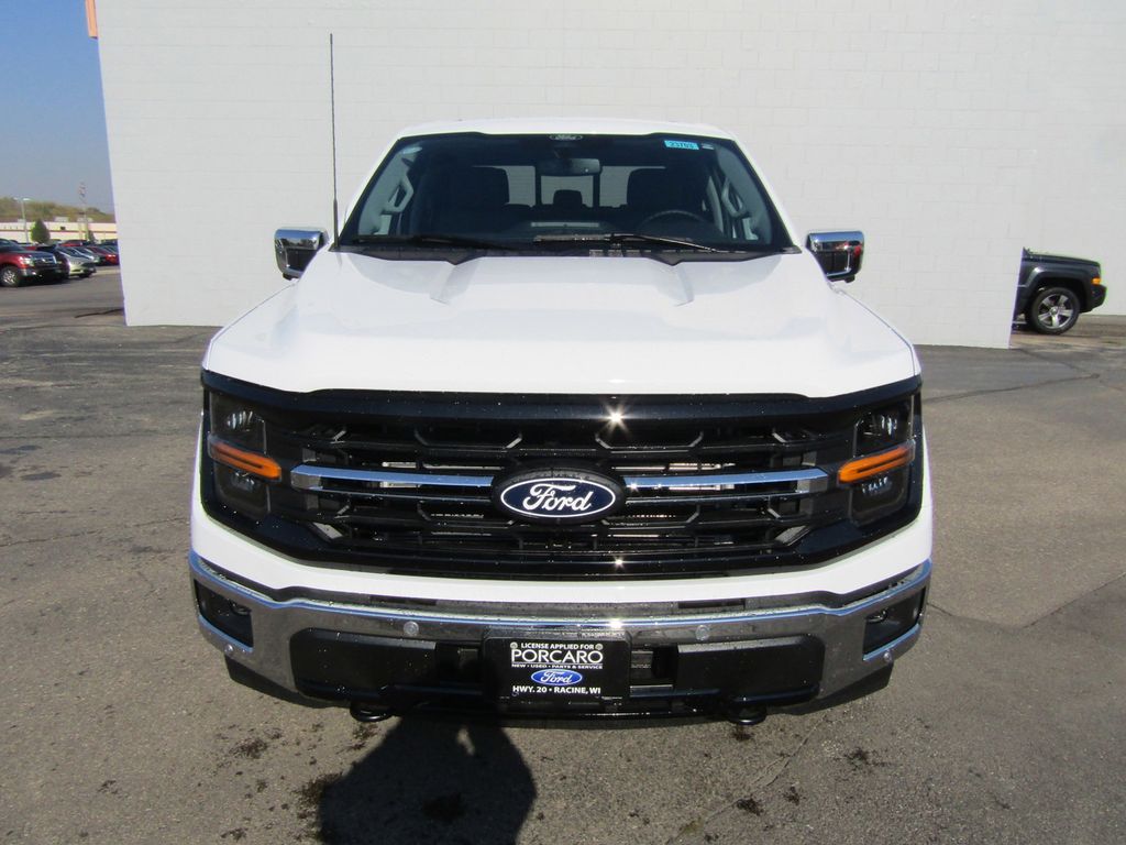 2024 Ford F-150 XLT photo 3