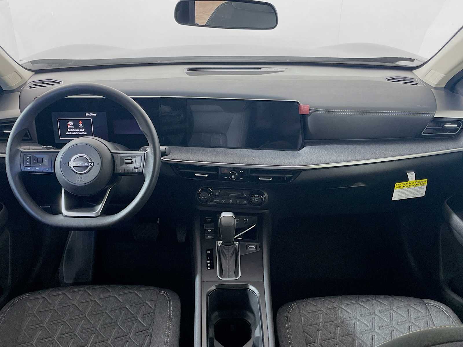 2026 Nissan Kicks SV photo 3