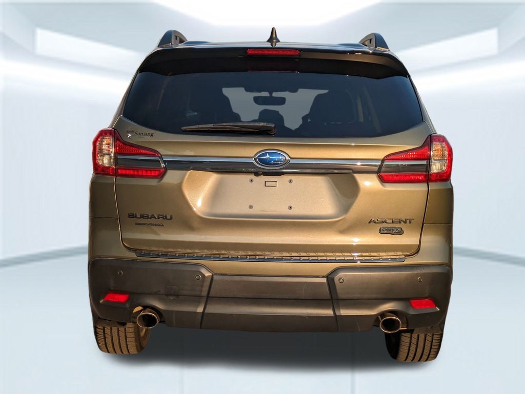 2022 Subaru Ascent Onyx Edition photo 2