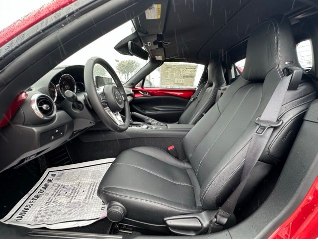 2025 Mazda MX-5 Miata Miata RF Grand Touring photo 22