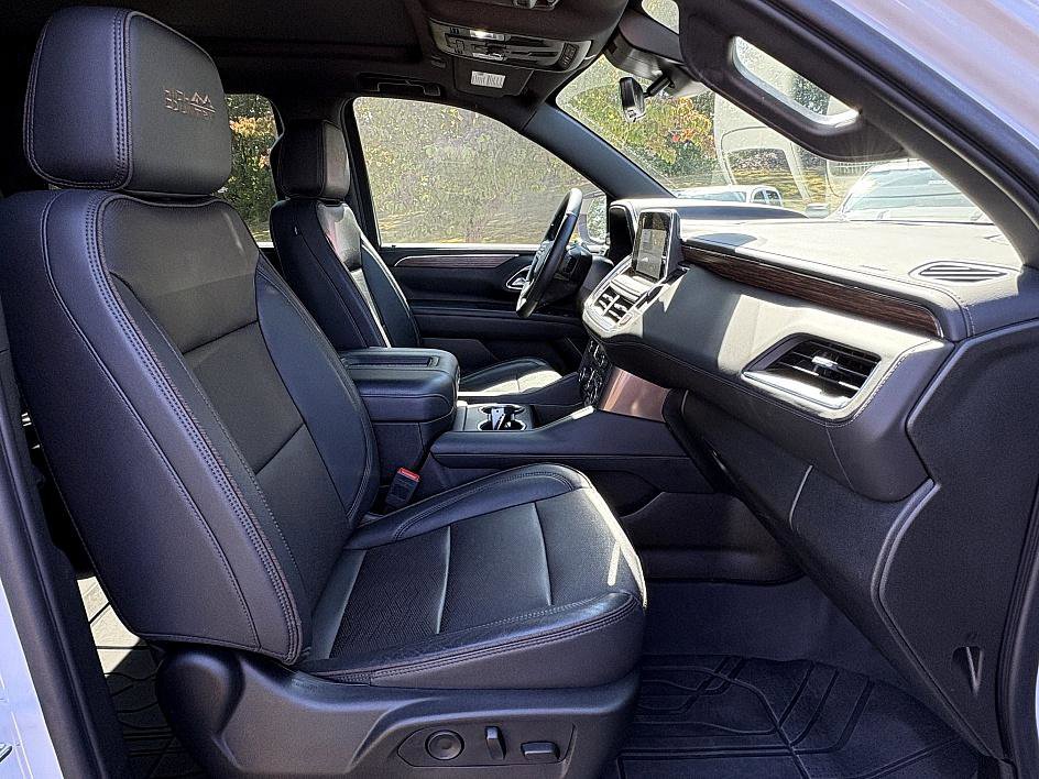 2023 Chevrolet Tahoe High Country photo 14