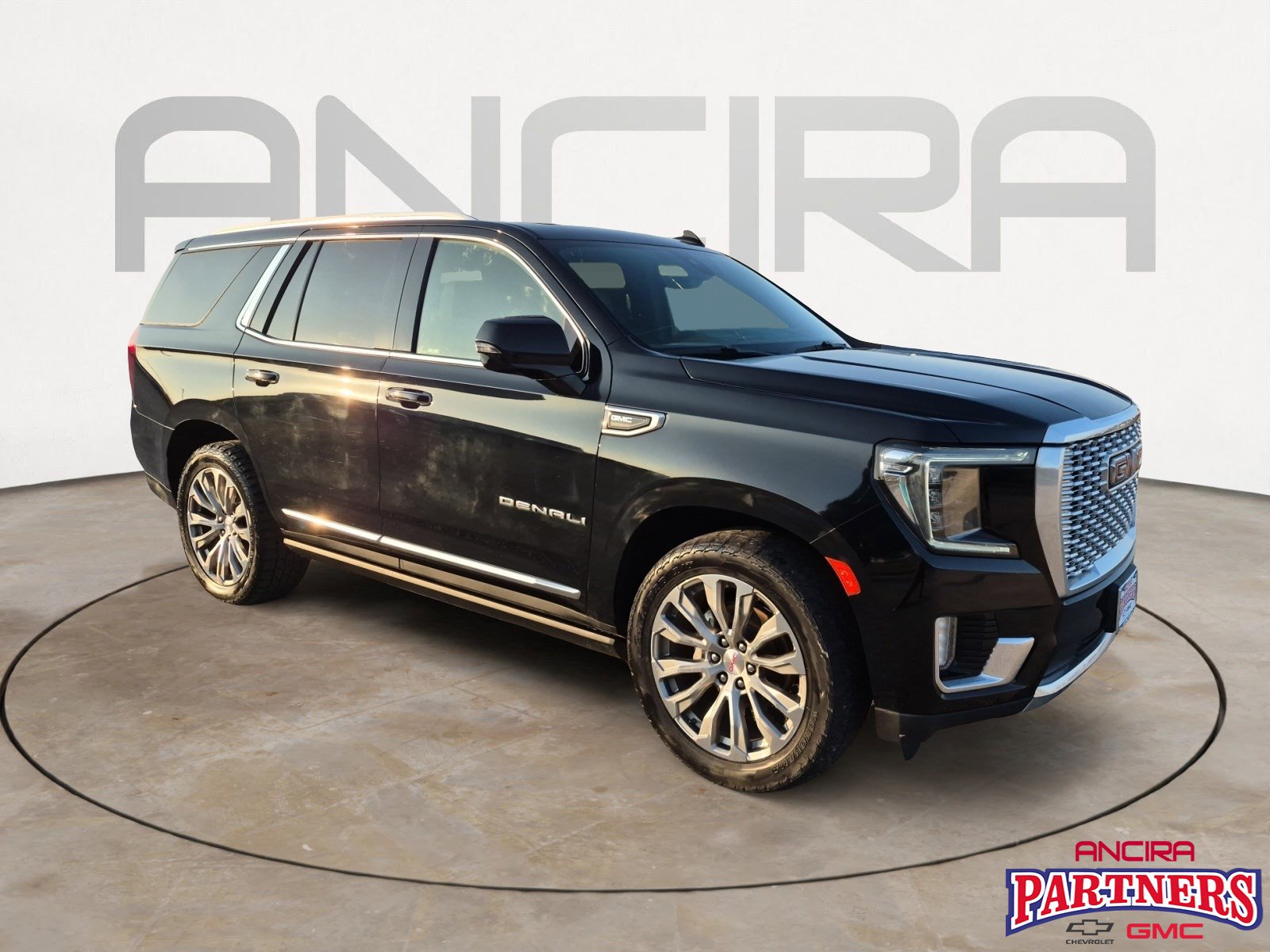 2021 GMC Yukon Denali's photo