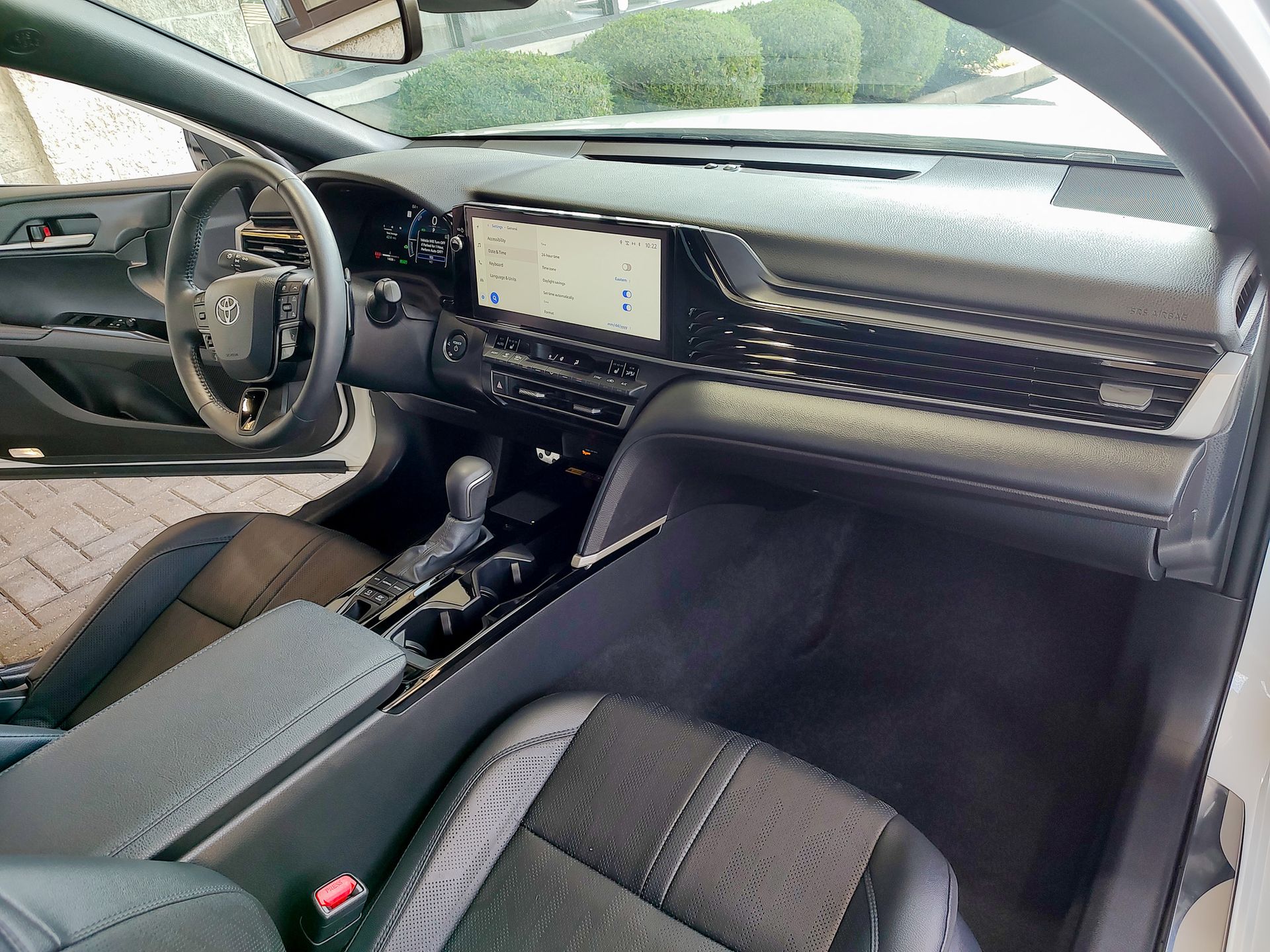 2025 Toyota Camry XSE photo 10