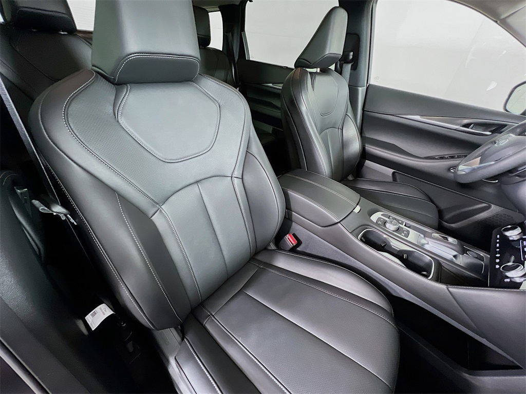 2025 Infiniti QX60 Luxe photo 32