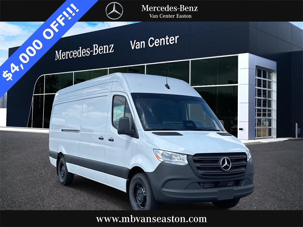 2025 Mercedes-Benz Sprinter Cargo Van Base's photo