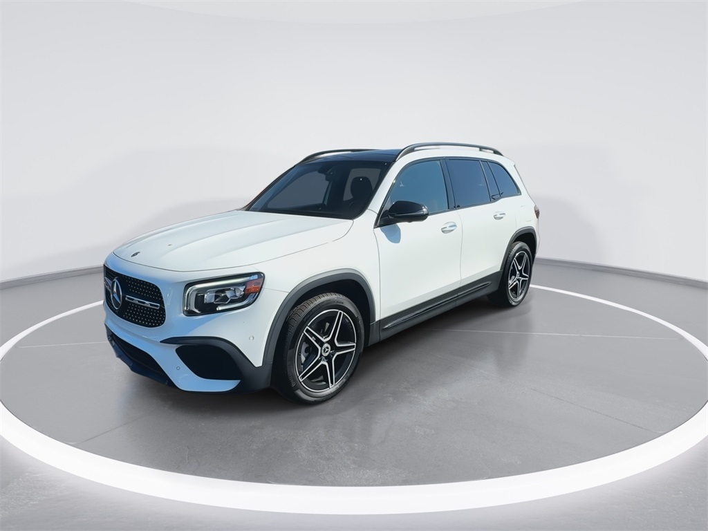 2023 Mercedes Benz GLB 250 4MATIC photo 3