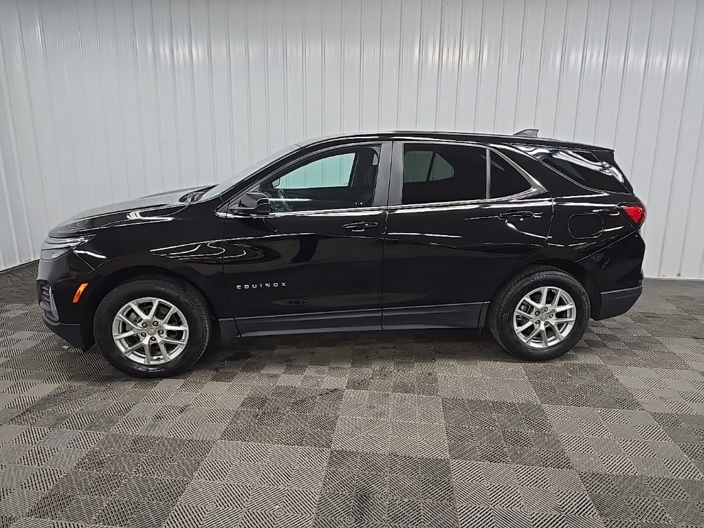 2022 Chevrolet Equinox LT photo 4