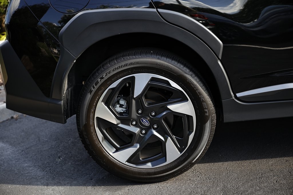 2024 Subaru Crosstrek Limited photo 3