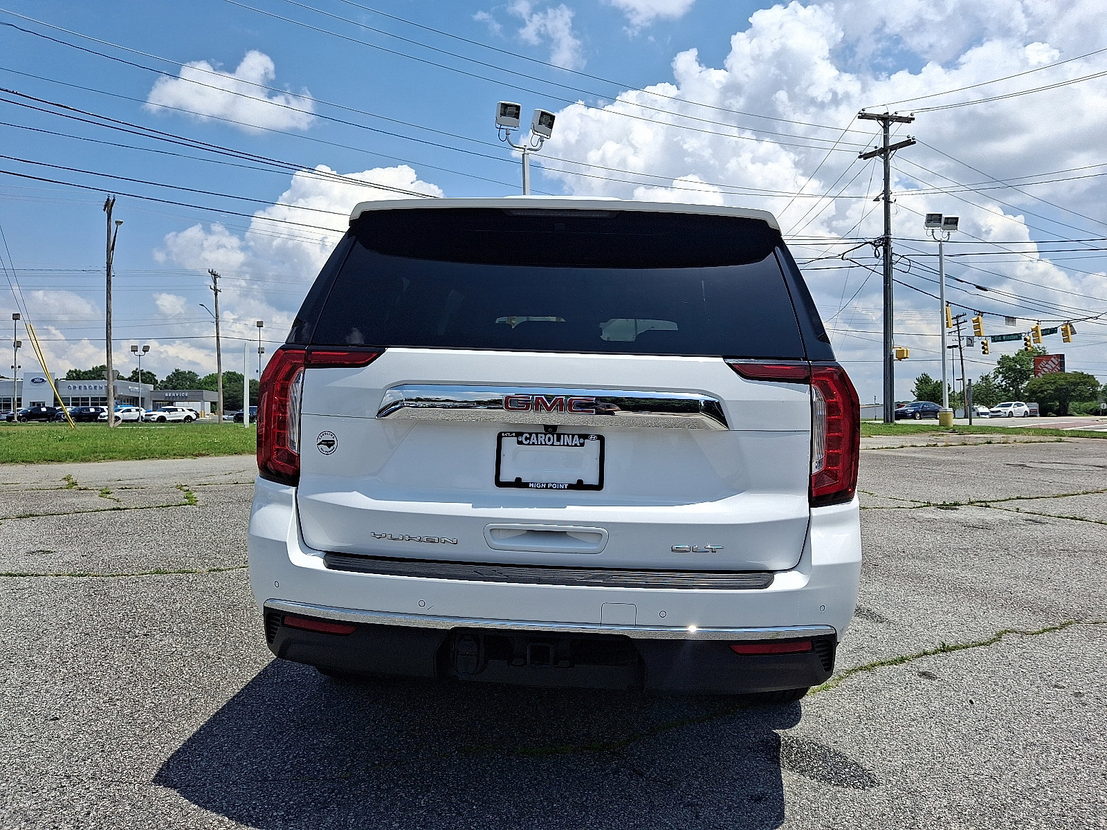 2024 Gmc Yukon XL SLT photo 3