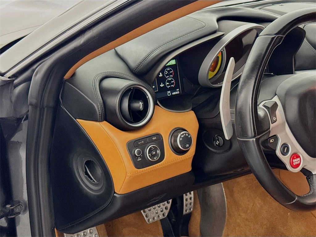 2015 Ferrari FF Base photo 10