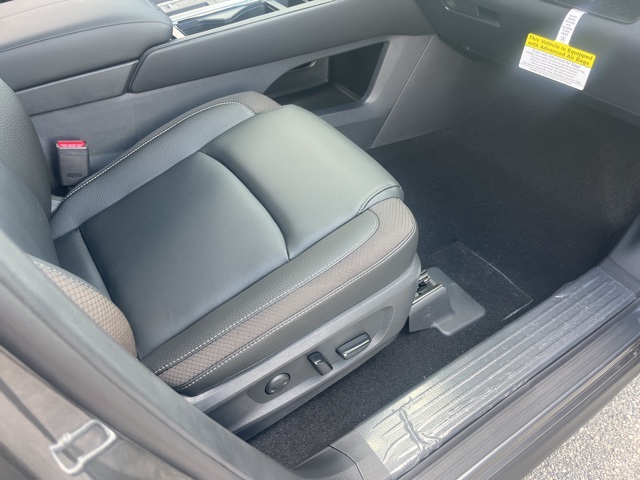 2025 Nissan Pathfinder SL photo 19