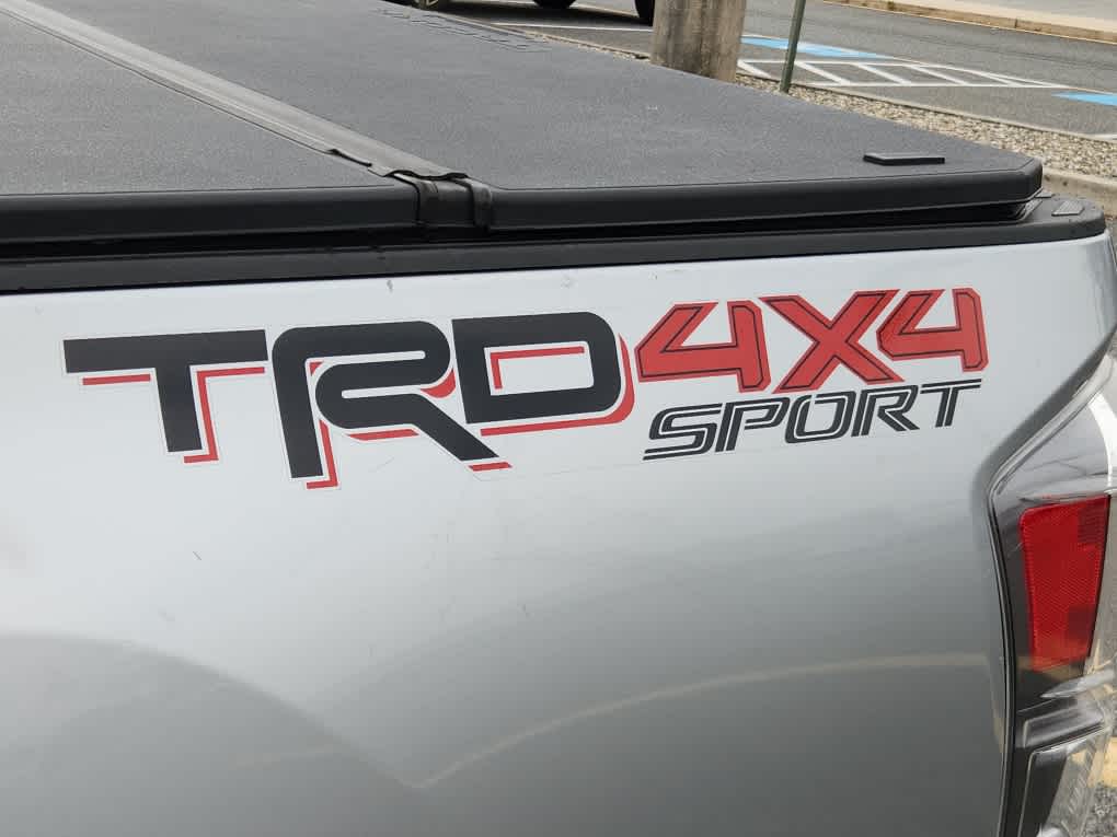2023 Toyota Tacoma TRD Sport Double Cab V6 photo 14