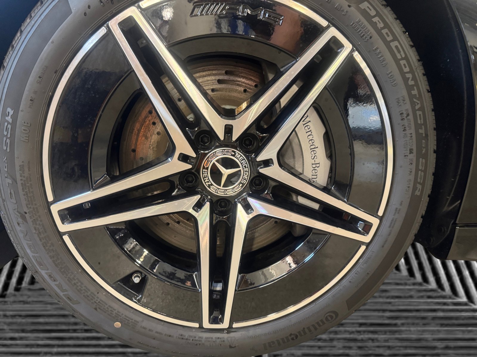 2025 Mercedes Benz C 300 4MATIC Sedan photo 13