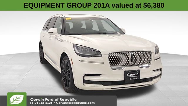 2022 Lincoln Aviator Reserve's photo